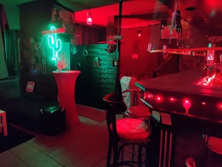 Georges bar libertin